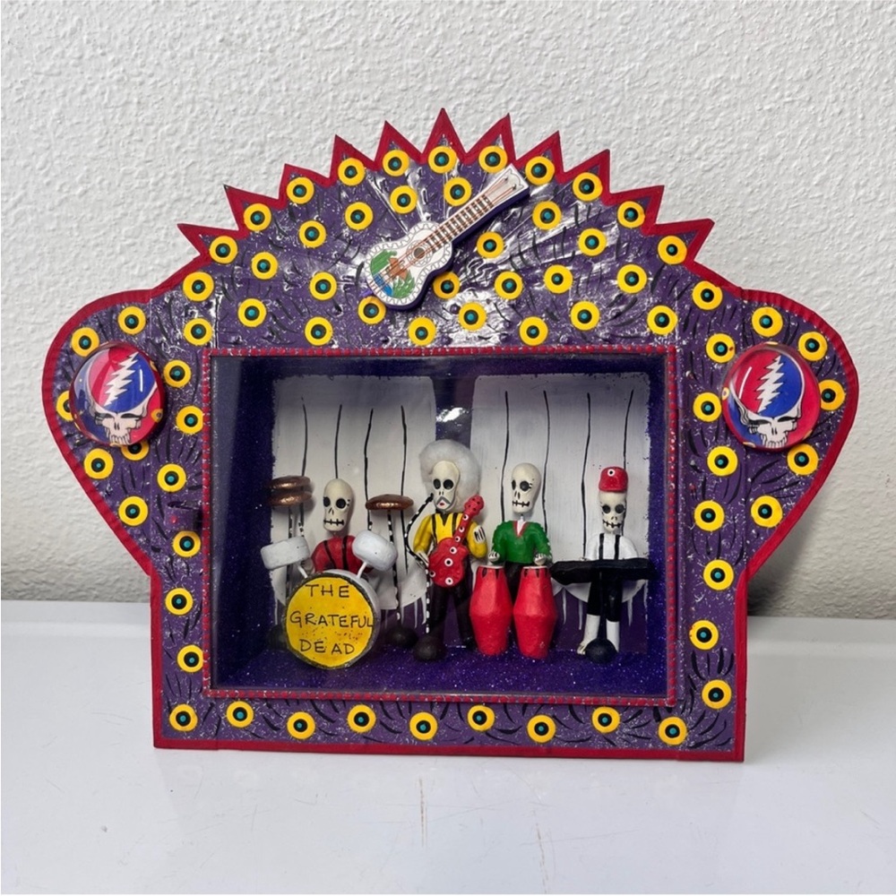 Cielito Lindo Studio Handcrafted Grateful Dead shadow box